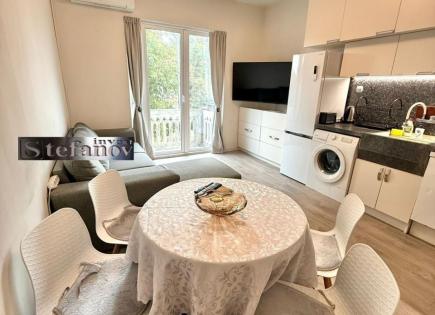 Appartement pour 1 100 Euro par mois à Varna, Bulgarie