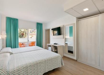 Hotel für 1 200 000 euro in Lloret de Mar, Spanien
