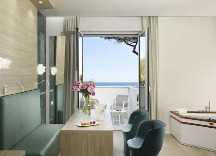 Hotel para 24 000 000 euro en Livorno, Italia