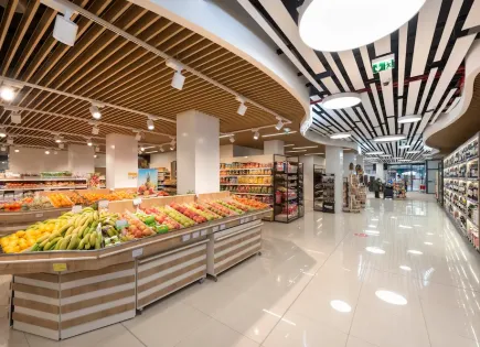 Propiedad comercial para 600 000 euro en Barcelona, España