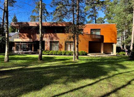 House for 1 555 000 euro in Latvia