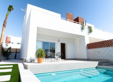Villa für 409 000 euro in Pilar de la Horadada, Spanien