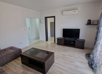Haus für 1 600 euro pro Monat in Agios Athanasios, Zypern
