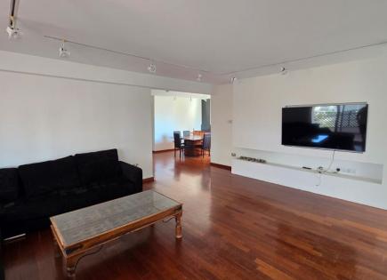 Appartamenti per 3 500 euro al mese a Cipro