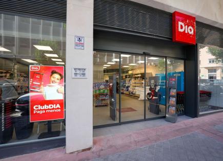 Gewerbeimmobilien für 269 000 euro in Calella, Spanien