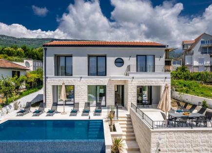 Villa pour 795 000 Euro à Tivat, Monténégro