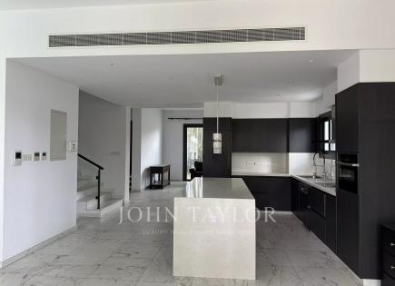 Villa für 5 000 euro pro Monat in Agios Athanasios, Zypern